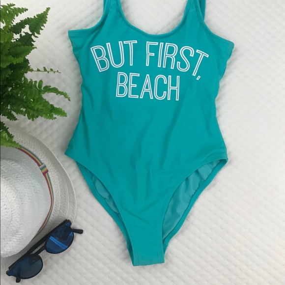 Swimsuit - Picture 5 of 8